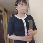 【ホテルマン】【交渉痴漢】全裸…！真面目かと思いきや制服を脱いだ途端、チンポ好きの片鱗を見せる！※なまチンポ成功【4K高画質】